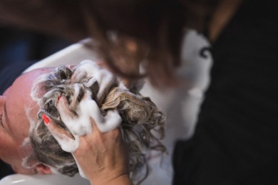 Heerlijk de haren wassen. Op naar een fris resultaat!